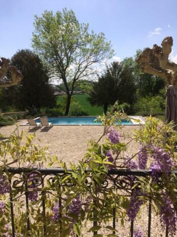 Villa La Maternite Villieu ภายนอก รูปภาพ