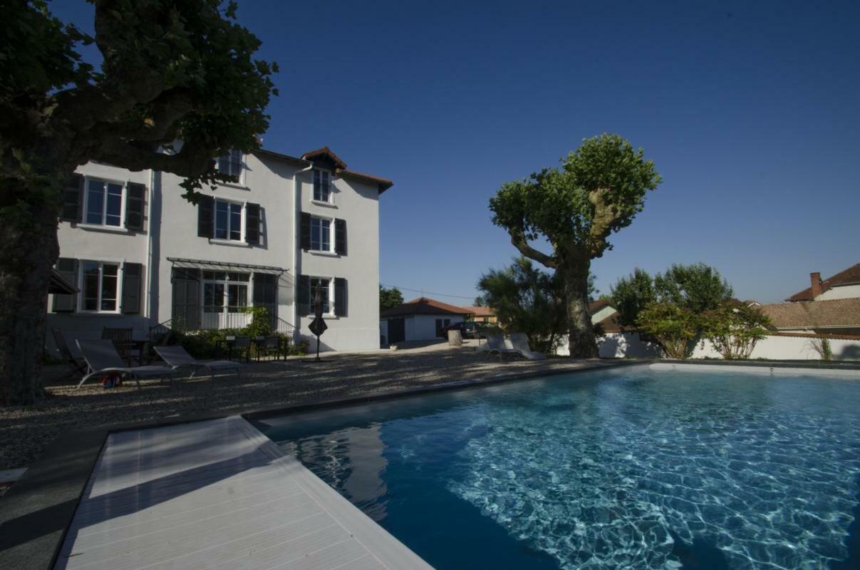 Villa La Maternite Villieu ภายนอก รูปภาพ